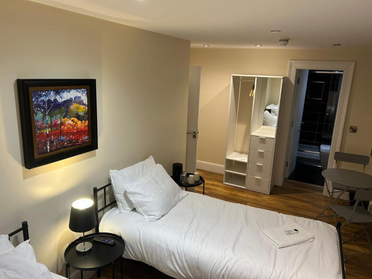 Twin Room With En-Suite Edinburgh Ngoại thất bức ảnh