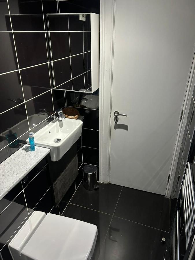 Twin Room With En-Suite Edinburgh Ngoại thất bức ảnh