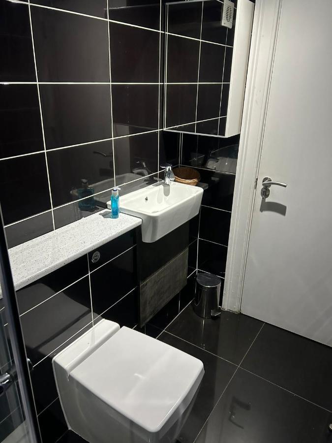 Twin Room With En-Suite Edinburgh Ngoại thất bức ảnh